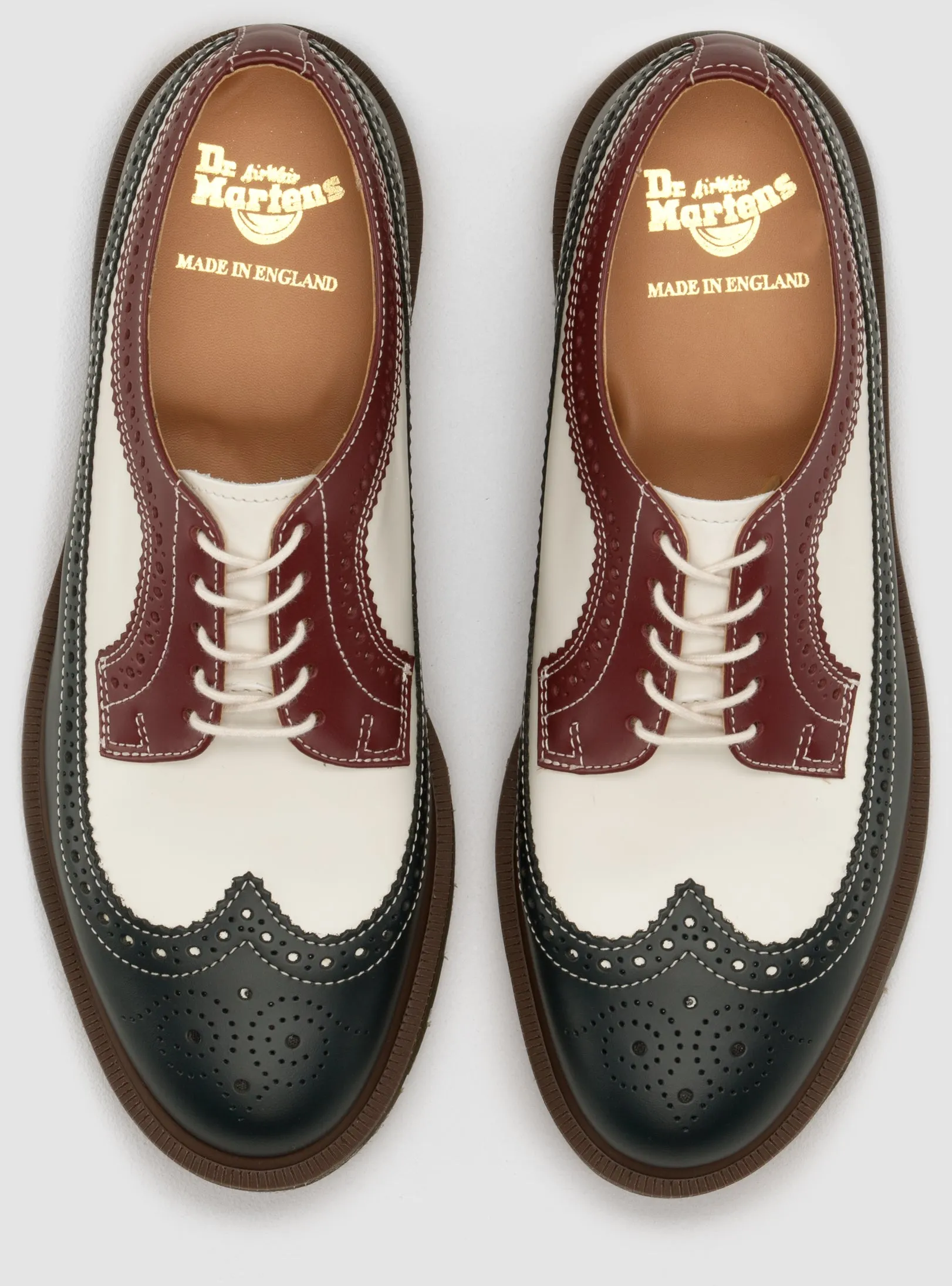 Certainly! An optimized title for the product could be:

Mens Cherry Brogue Oxford Shoes - BWC Style, Classic Design

Let me know if you need further assistance!