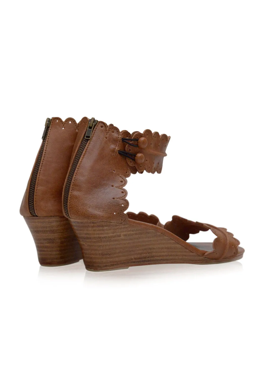 Magdalena Wedges