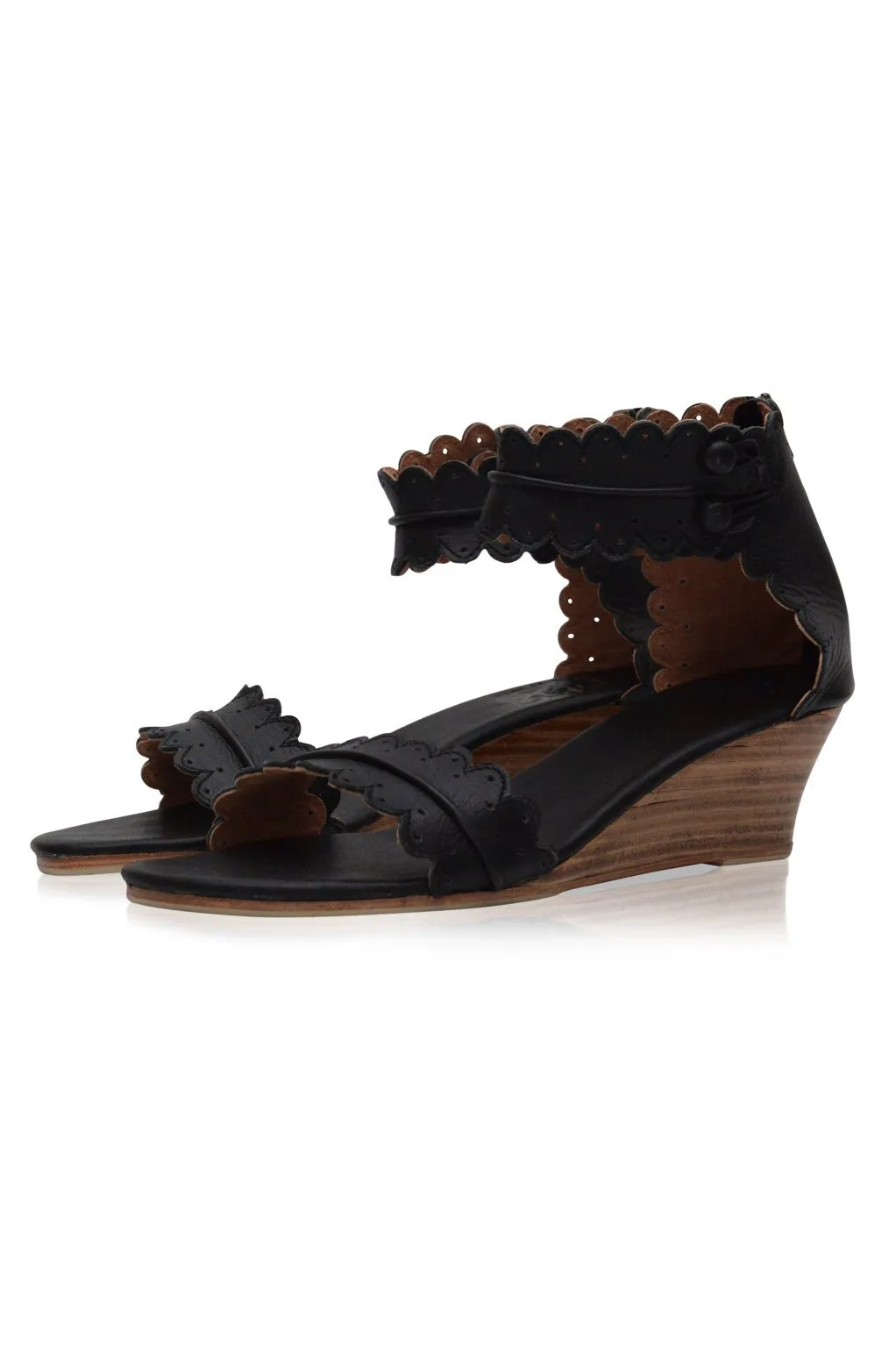 Magdalena Wedges