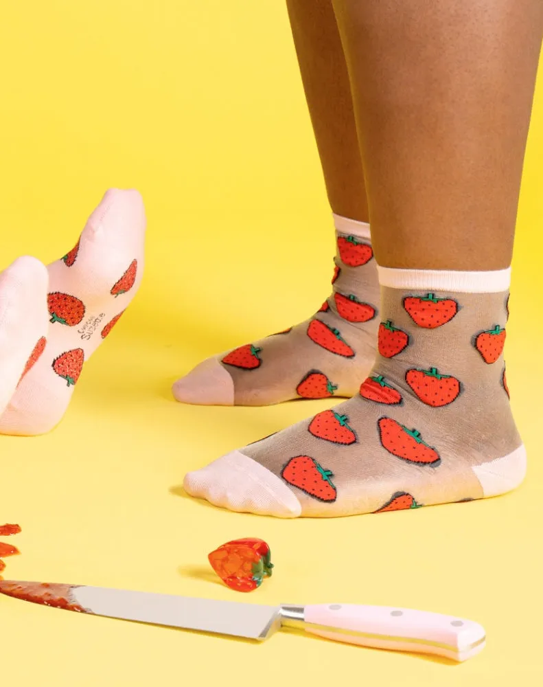 STRAWBERRY SHEER SOCKS